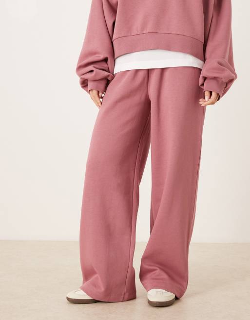 ASOS DESIGN Petite wide leg brushback trackies in rose pink, 2 of 5