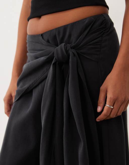 ASOS DESIGN Petite wrapover detail wide leg pants in black, 2 of 4