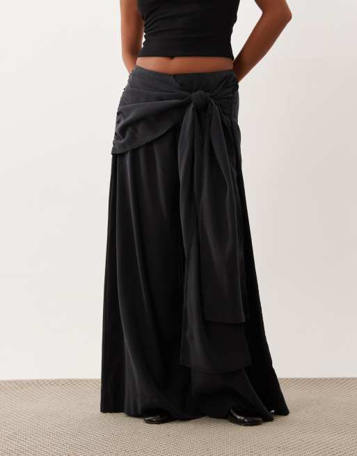 ASOS DESIGN Petite wrapover detail wide leg pants in black, 3 of 4