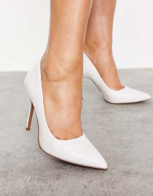 white court shoes