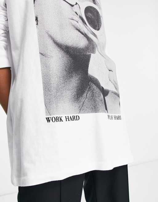 ASOS DESIGN photographic long sleeve tee in white, 2 of 4