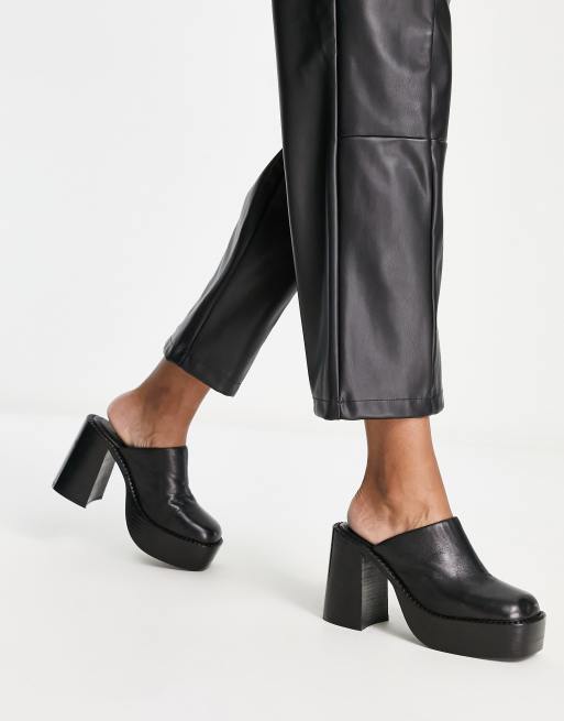 ASOS Mystery Premium Leather Chunky Flat Shoes With Chain in Black