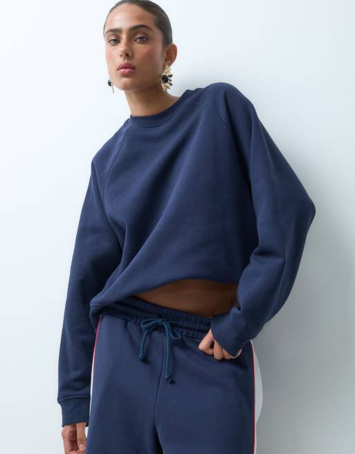 ASOS DESIGN pikémönstrade sportiga joggers med paneler i blått och kräm, 4 av 5