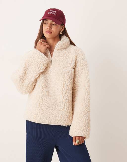 ASOS DESIGN - Pile borg accollato color crema con zip
