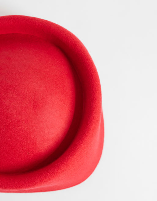 ASOS DESIGN pillbox hat in red felt, 3 of 4