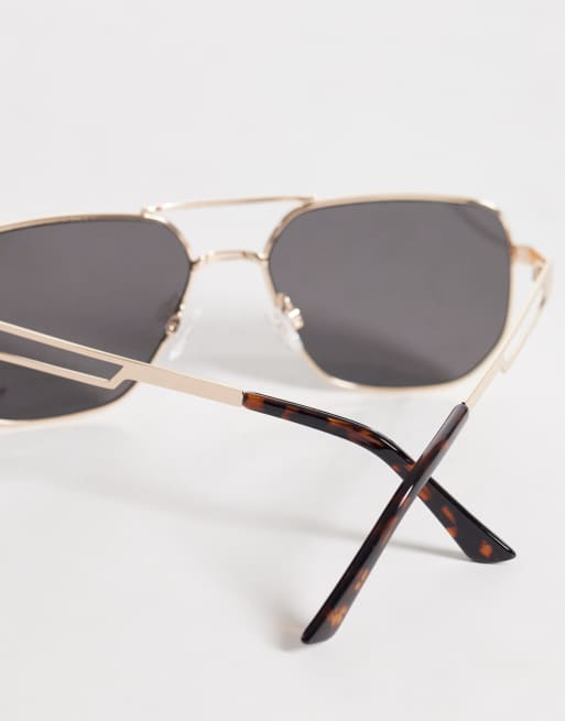 ASOS DESIGN – Pilotensonnenbrille mit goldfarbenem Metallgestell und getönten Gläsern, 2 von 3