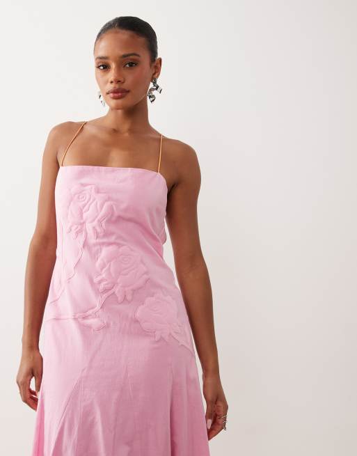 ASOS DESIGN - Pink cami-maxikjole med åben ryg og blomsterapplikationer, 3 af 4
