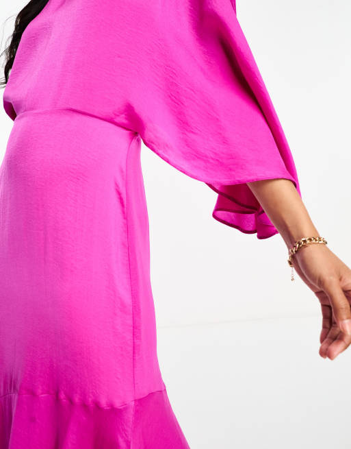 ASOS DESIGN - Pink midikjole i satin med flagrende ærmer og asymmetrisk kant, 2 af 4