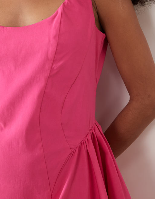 ASOS DESIGN - Pink minikjole i bengalin med struktur og dyb rund hals samt flagrende kant, 3 af 4