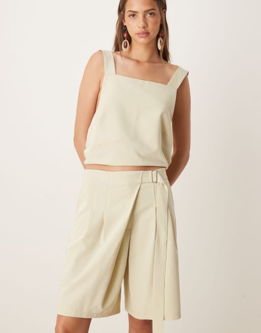 ASOS DESIGN – Pistagegröna, figursydda shorts i lång modell, del av set, 2 av 5