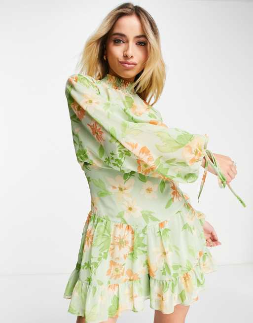 ASOS DESIGN - Playsuit van chiffon met korsetdetail in bloemenprint