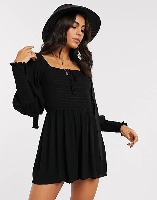 Jumpsuits & Playsuits playsuit with shirred bodice and sleeves in black 