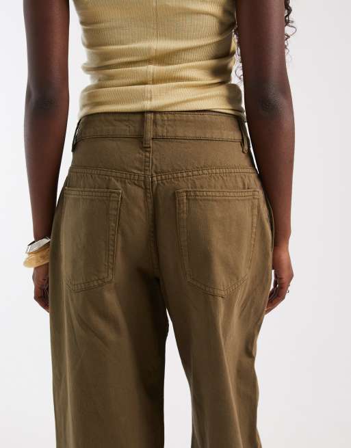 ASOS DESIGN pleat front horseshoe jeans in khaki, 5 of 5