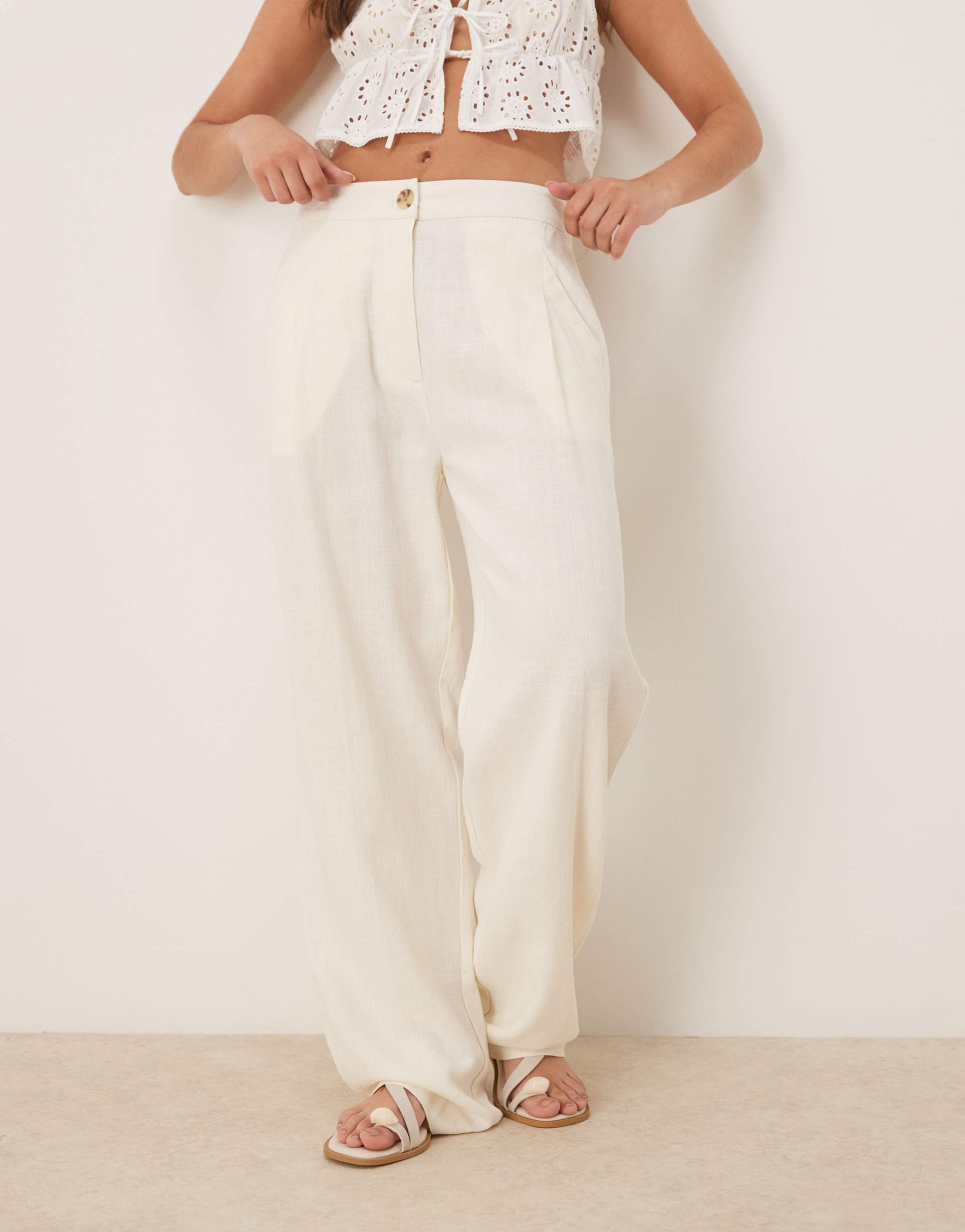asos design pleat front tapered pants with linen in cream