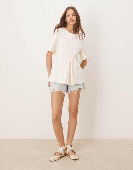 ASOS DESIGN pleat front trapeze t-shirt in white, 2 of 4