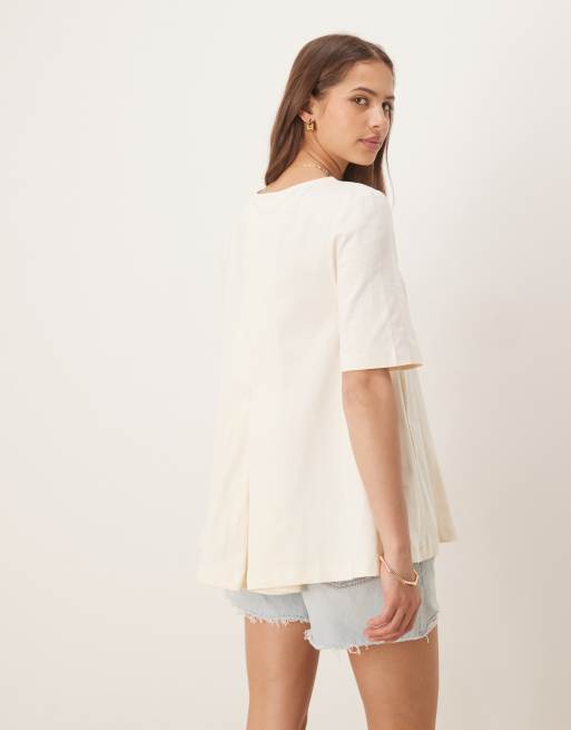 ASOS DESIGN pleat front trapeze t-shirt in white, 3 of 4