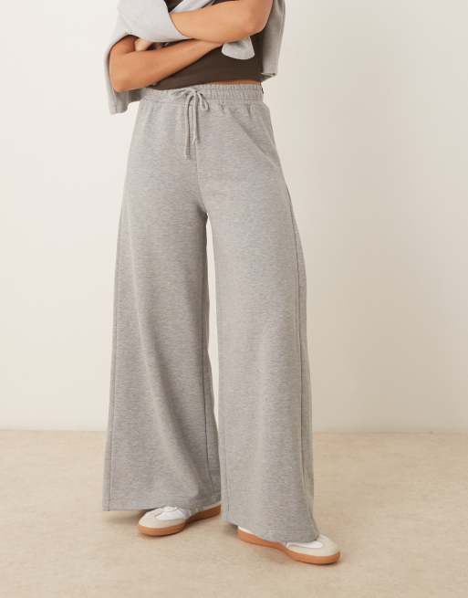 ASOS DESIGN pleat insert wide leg sweatpants in gray heather, 2 of 5
