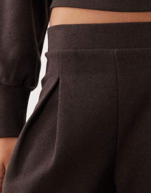 ASOS DESIGN pleat wide leg pants in brown (part of a set), 4 of 5