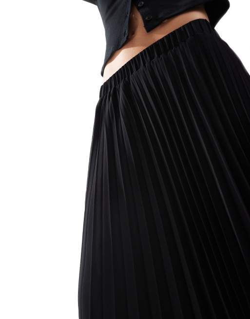 ASOS DESIGN pleated maxi skirt in black