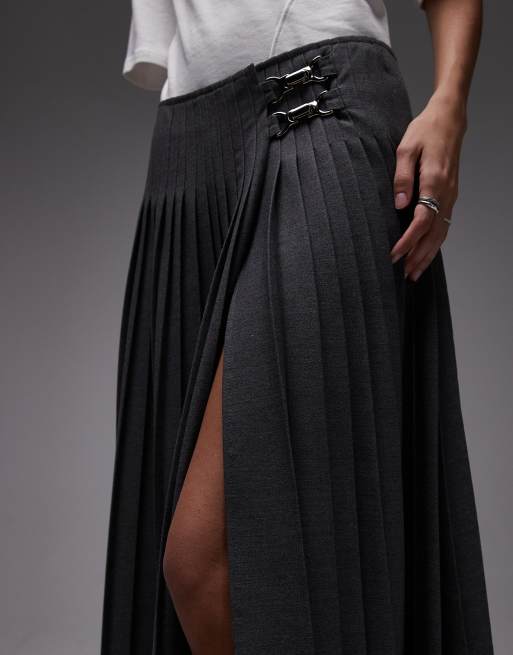ASOS DESIGN pleated maxi skirt in charcoal, 2 of 5