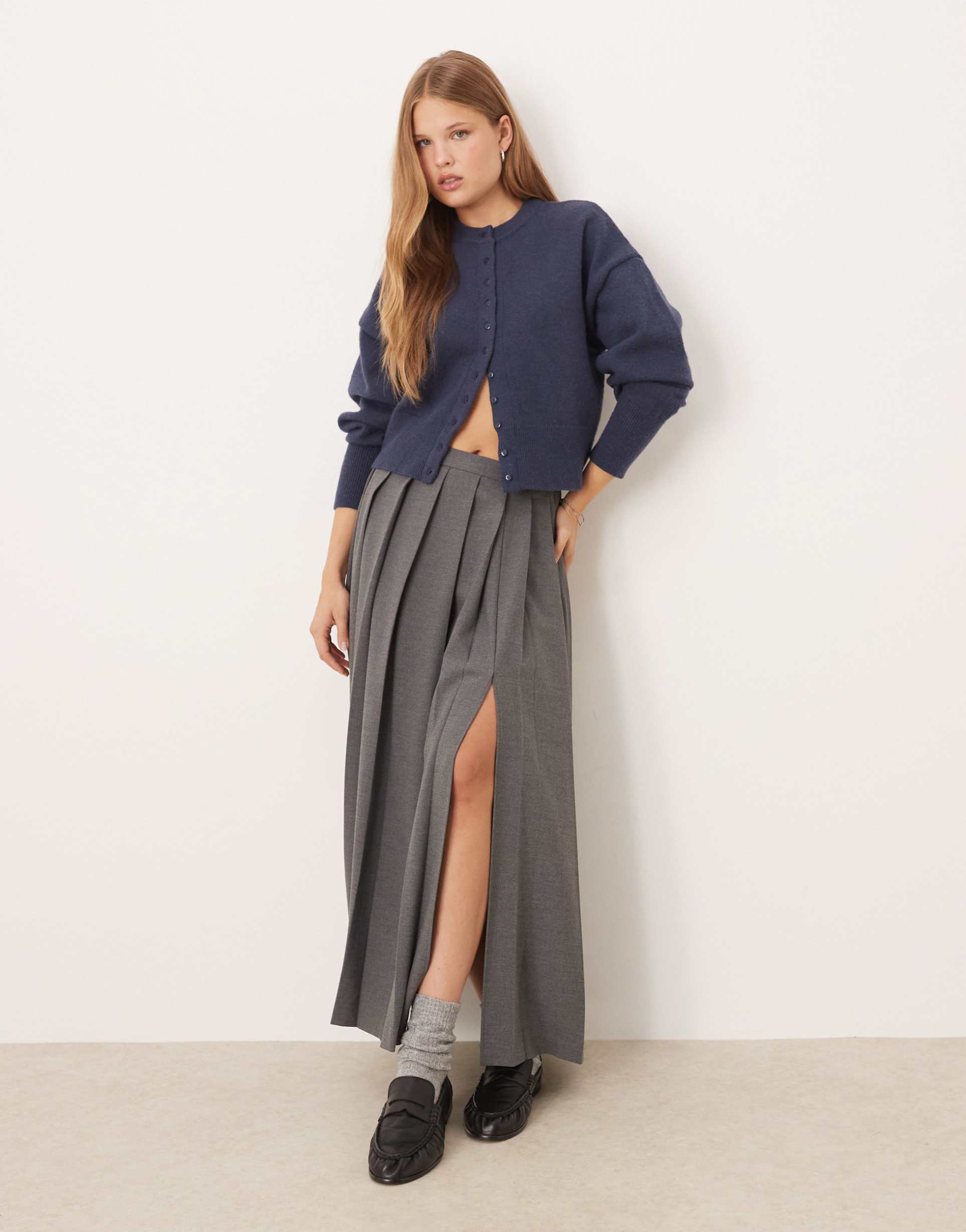 asos design pleated maxi skirt in heather gray