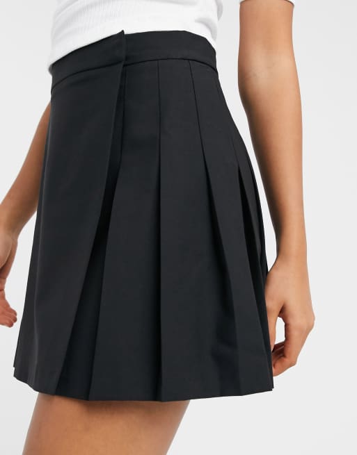 Black pleated shop mini skirt uk