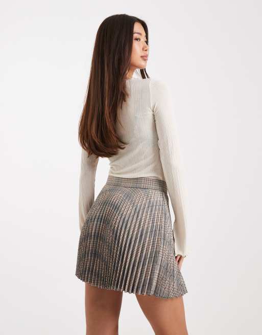 ASOS DESIGN pleated mini skirt in check, 4 of 5