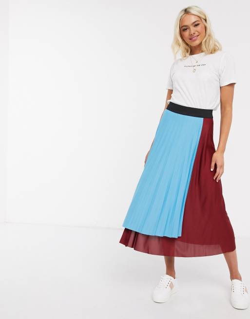 ASOS DESIGN – Plisowana kopertowa spódnica midi we wzór z blokami kolorów