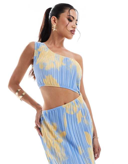 ASOS DESIGN – Plisowana niebieska sukienka midi na jedno ramię z wycięciem w kwiatowy wzór
