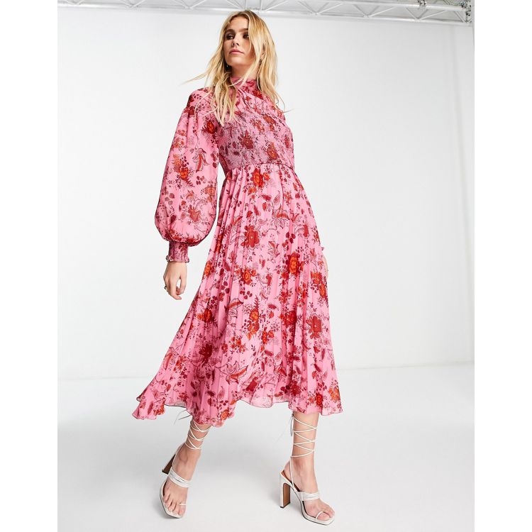 ASOS DESIGN – Plisowana sukienka midi z marszczoną górą i zabudowanym  dekoltem we wzór paisley w stylu boho | ASOS