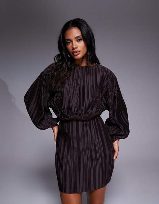 ASOS DESIGN plisse blouson sleeve and waist mini dress in chocolate, 3 of 4