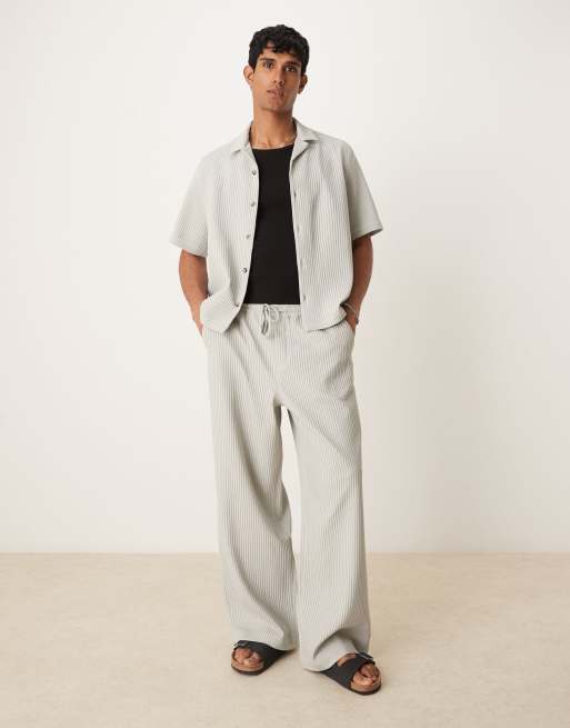 ASOS DESIGN - Plissé broek met wijde pijpen in grijs, deel van co-ord set, 4 van 5