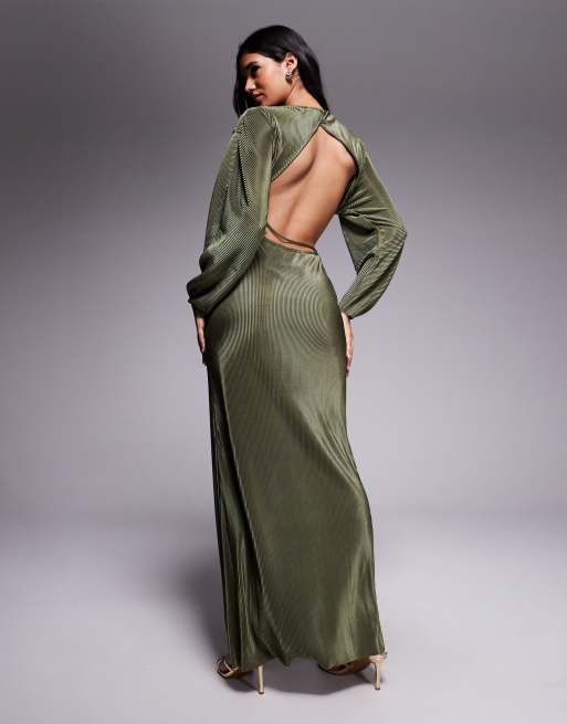 ASOS DESIGN plisse cocoon sleeve 2 in 1 maxi dress with hardware in khaki, 4 of 4