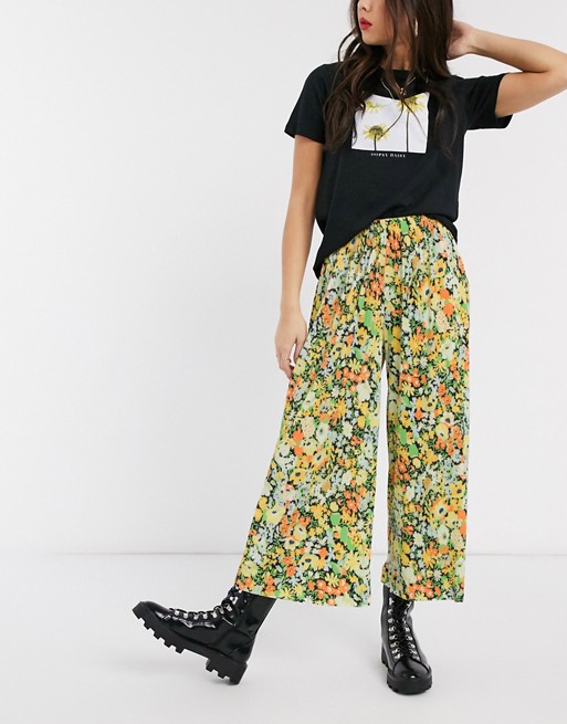 ASOS DESIGN plisse culotte trouser in bright floral print