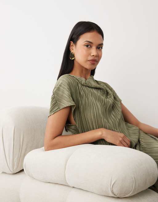 ASOS DESIGN plisse draped waist midi dress in khaki, 2 of 4