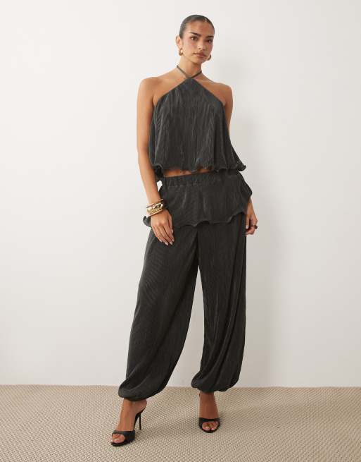 ASOS DESIGN plisse halter neck top in charcoal, 2 of 4