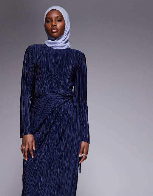 ASOS DESIGN plisse long sleeve wrap tie waist maxi dress in navy, 2 of 4