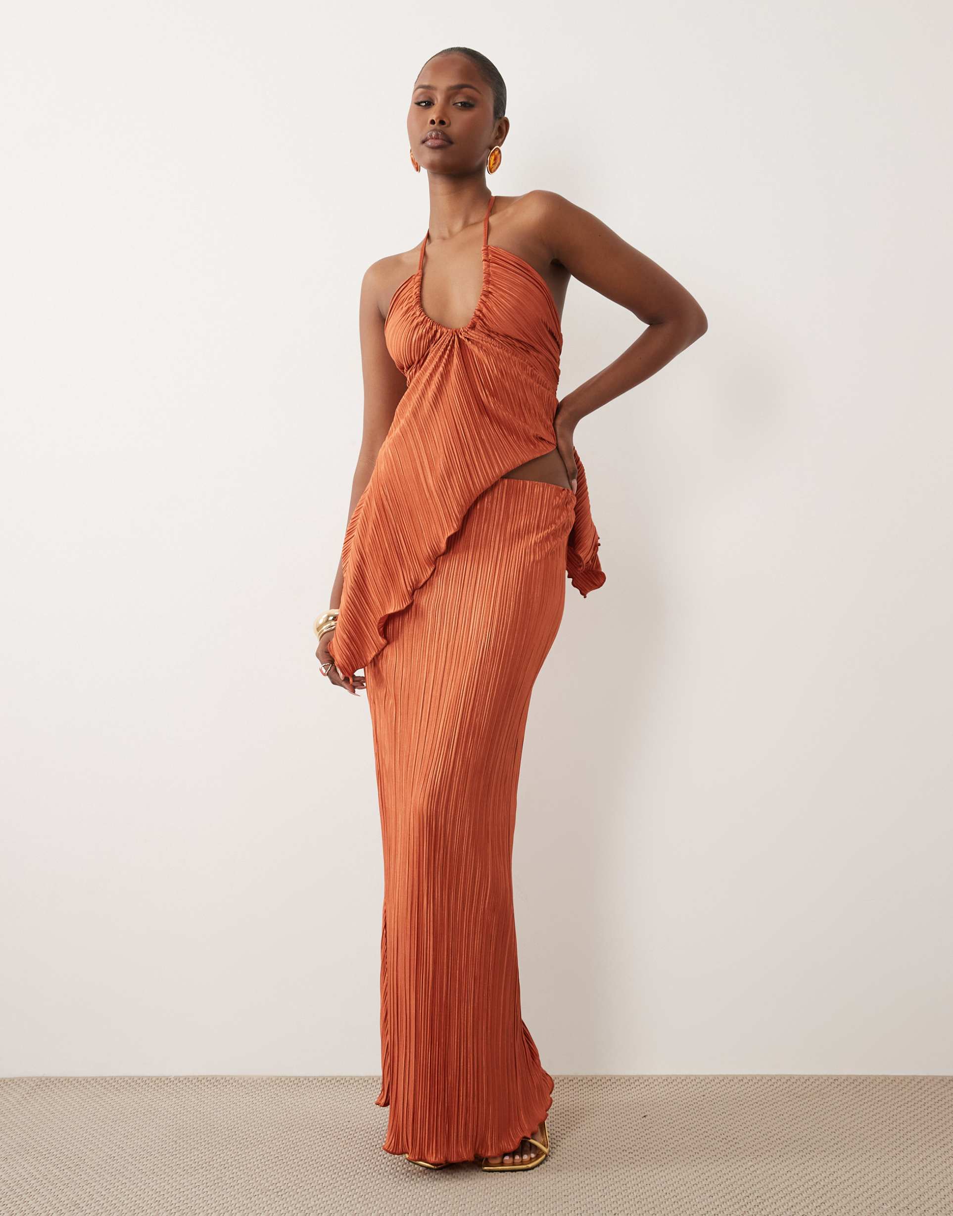 asos design plisse maxi skirt in rust - part of a set
