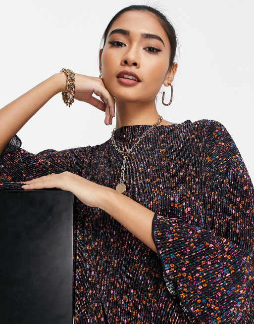 ASOS DESIGN plisse midi oversized t-shirt dress in dark ditsy floral print, 2 of 4