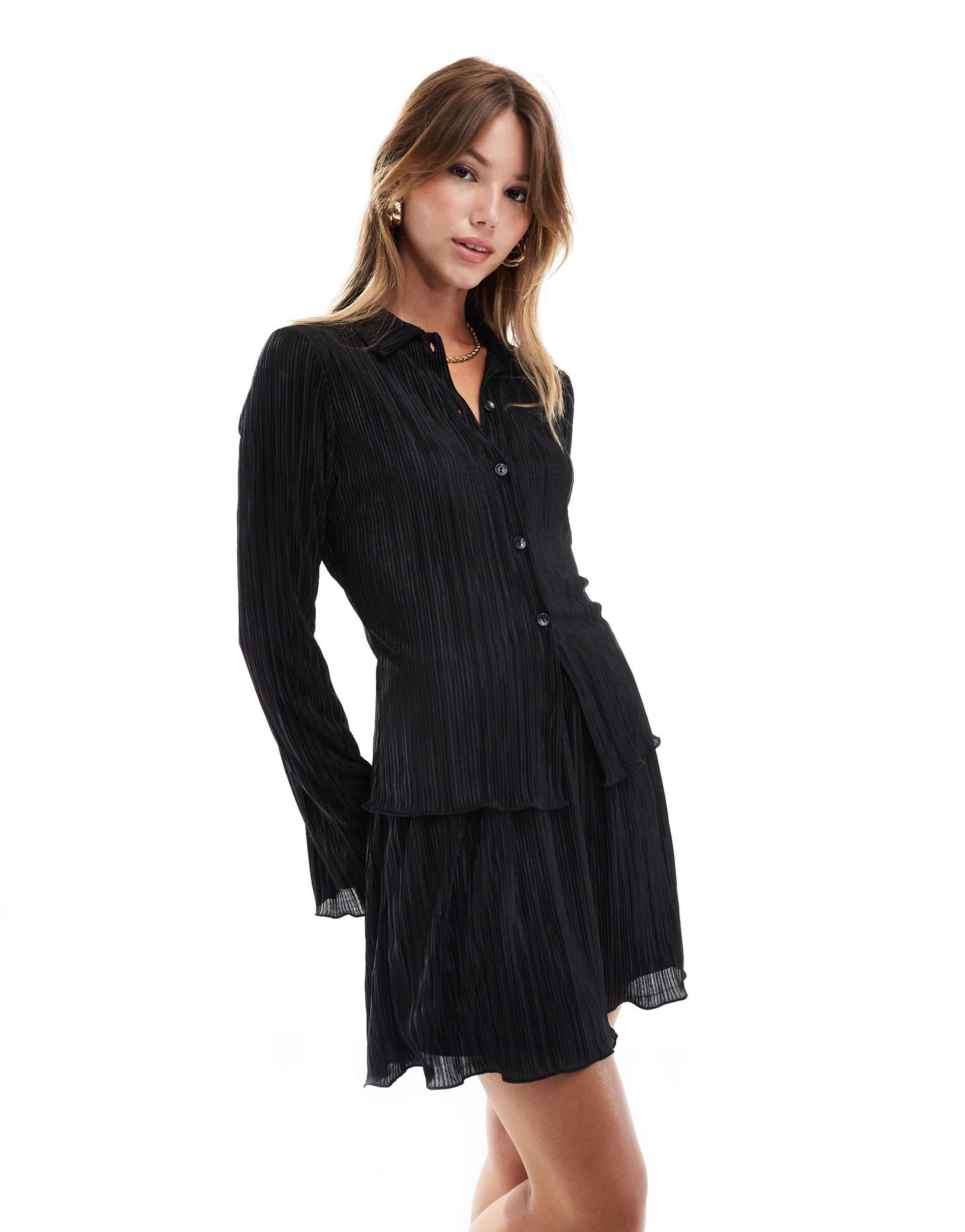 asos design plisse mini skirt in black - part of a set