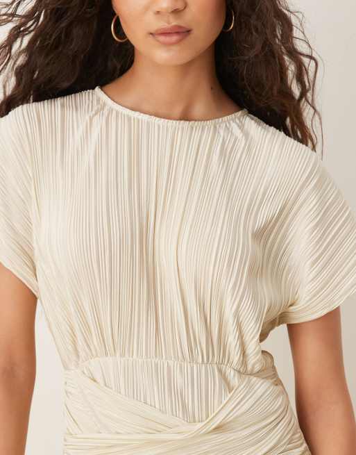 ASOS DESIGN plisse sleeveless twist front maxi dress in buttermilk, 4 of 4