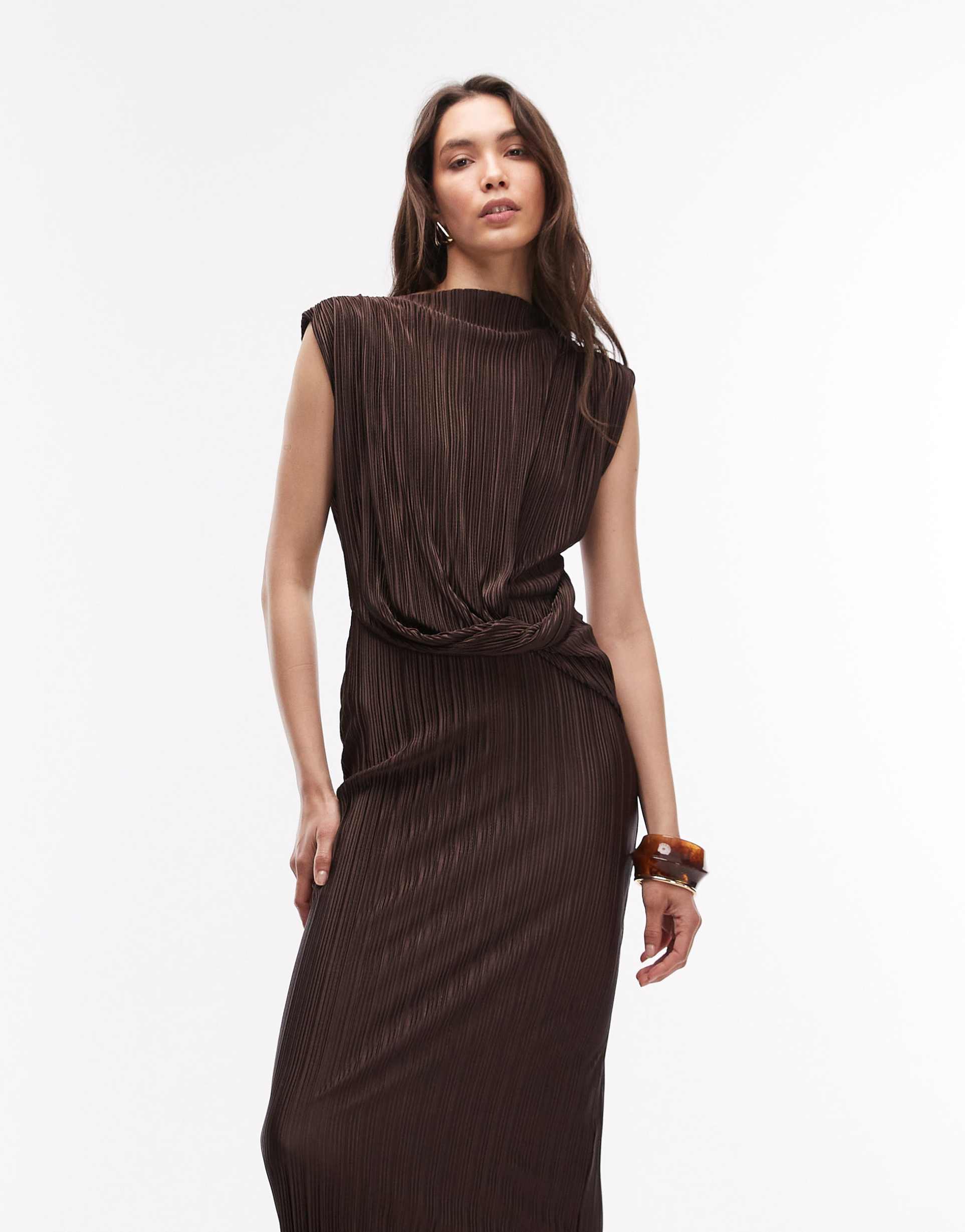 asos design plissé sleeveless twisted side detail midi dress in chocolate