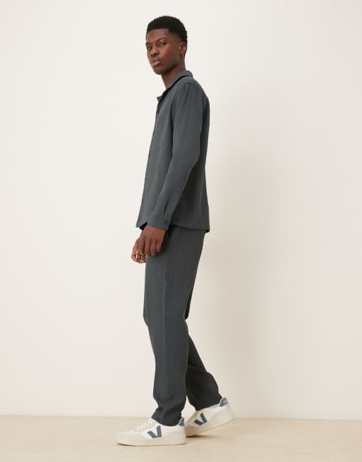 ASOS DESIGN - Plissé taps toelopende broek in grijs, deel van co-ord set, 3 van 5