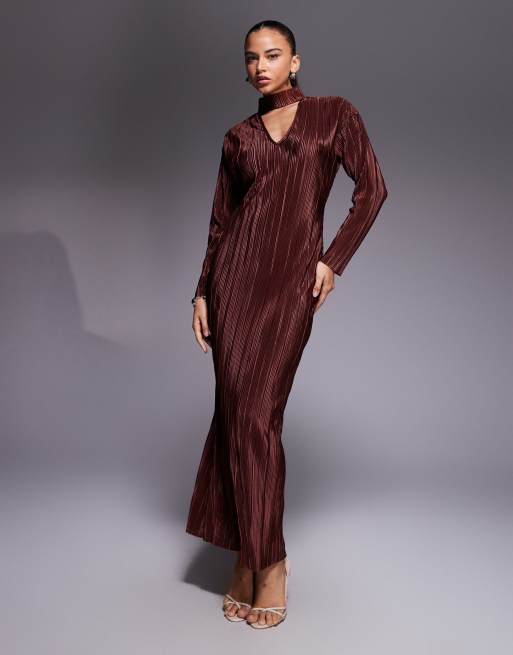 ASOS DESIGN plisse V front choker detail maxi dress in navy