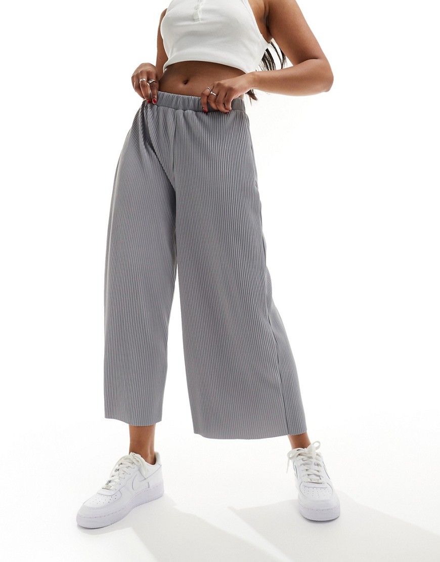 Asos Design Plisse Wide Culottes In Gray Heather