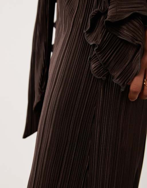 ASOS DESIGN plisse wide leg pants in brown - part of a set, 2 of 5