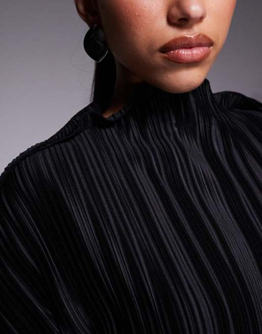 ASOS DESIGN – Plissee-Minikleid in Schwarz mit langen Cocoon-Ärmeln und Taillennaht, 3 von 4