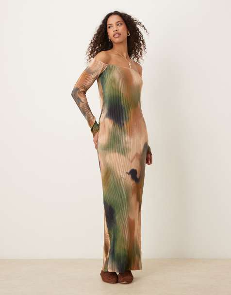 ASOS DESIGN - Plisseret bardot-maxikjole med lange ærmer og print - view 1