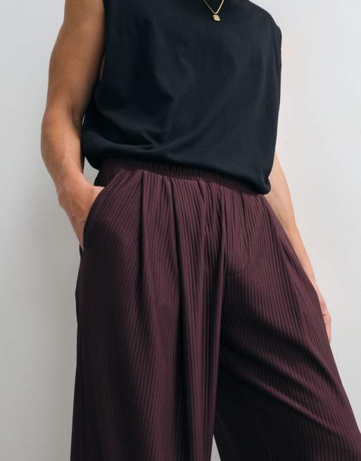 ASOS DESIGN – Plissierte Jogginghose in Braun mit weitem Bein, 2 von 5
