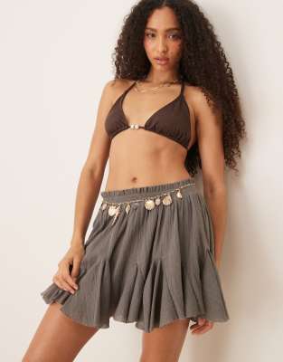 ASOS DESIGN - Plissierter Mini-Strandrock in Anthrazit mit Godet-Grau